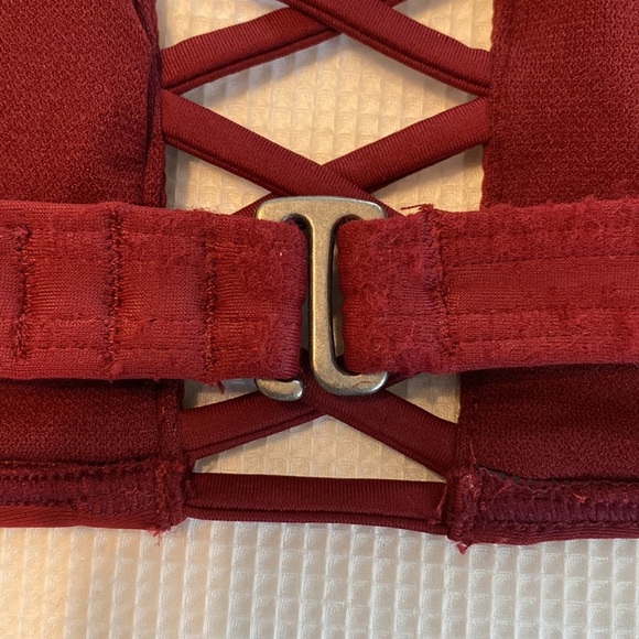 Hollister Bikini Top Cross Cross Halter Black Burgundy Size XS Bundle - Picture 4 of 10